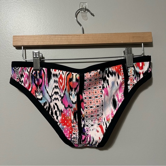 Seafolly Beach Gypsy Scuba Bikini Set Hipster Bottom Lightly Padded Top - Picture 10 of 16